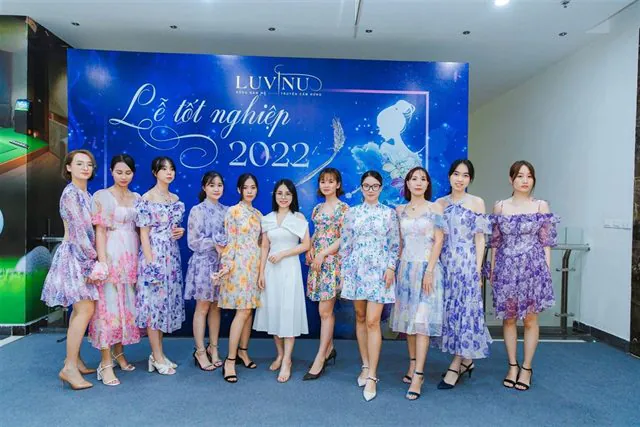 Tập thể học viên và giảng viên Luvinus tại sự kiện
