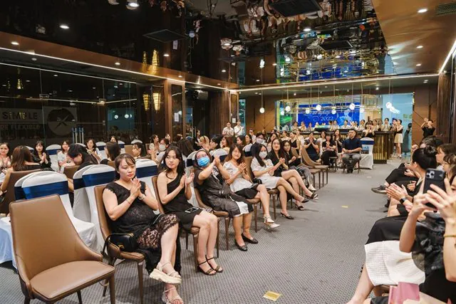 Học viên Luvinus rạng rỡ trong sự kiện tốt nghiệp