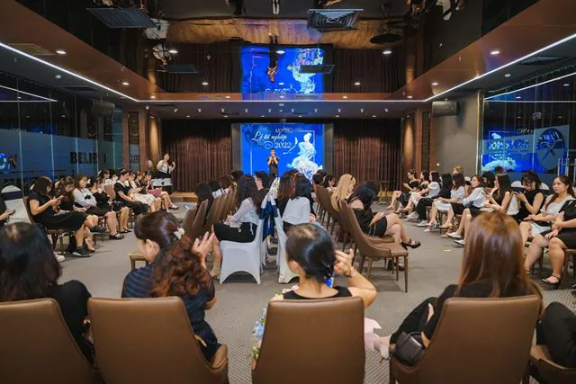 Sân khấu trình diễn bộ sưu tập tốt nghiệp Luvinus