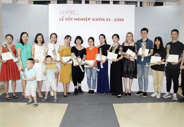 Lễ tốt nghiệp học viên cắt may – thiết kế thời trang Luvinus