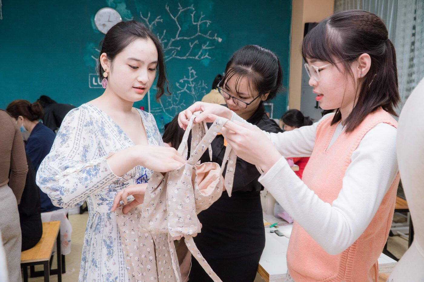Lớp học cắt may Luvinus (5)