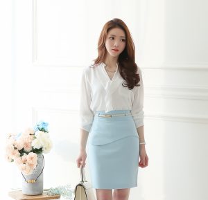 Công thức phối màu quần áo nữ công sở gam trắng hot nhất
