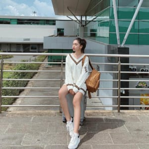1001+ Cách Phối Đồ Với Giày Thể Thao Nam/Nữ “Siêu Chất”